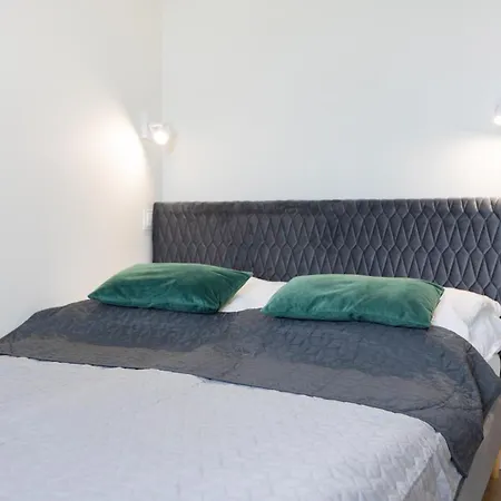 Apartament Komfort Centrum 아파트 *